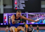 开云棋牌游戏-芬兰选手在田径项目中大放异彩，获得金牌