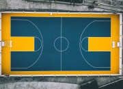 游戏试玩模拟器-欧冠淘汰赛之夜，当舞台灯光亮起，罗德里便是那不可撼动的轴心