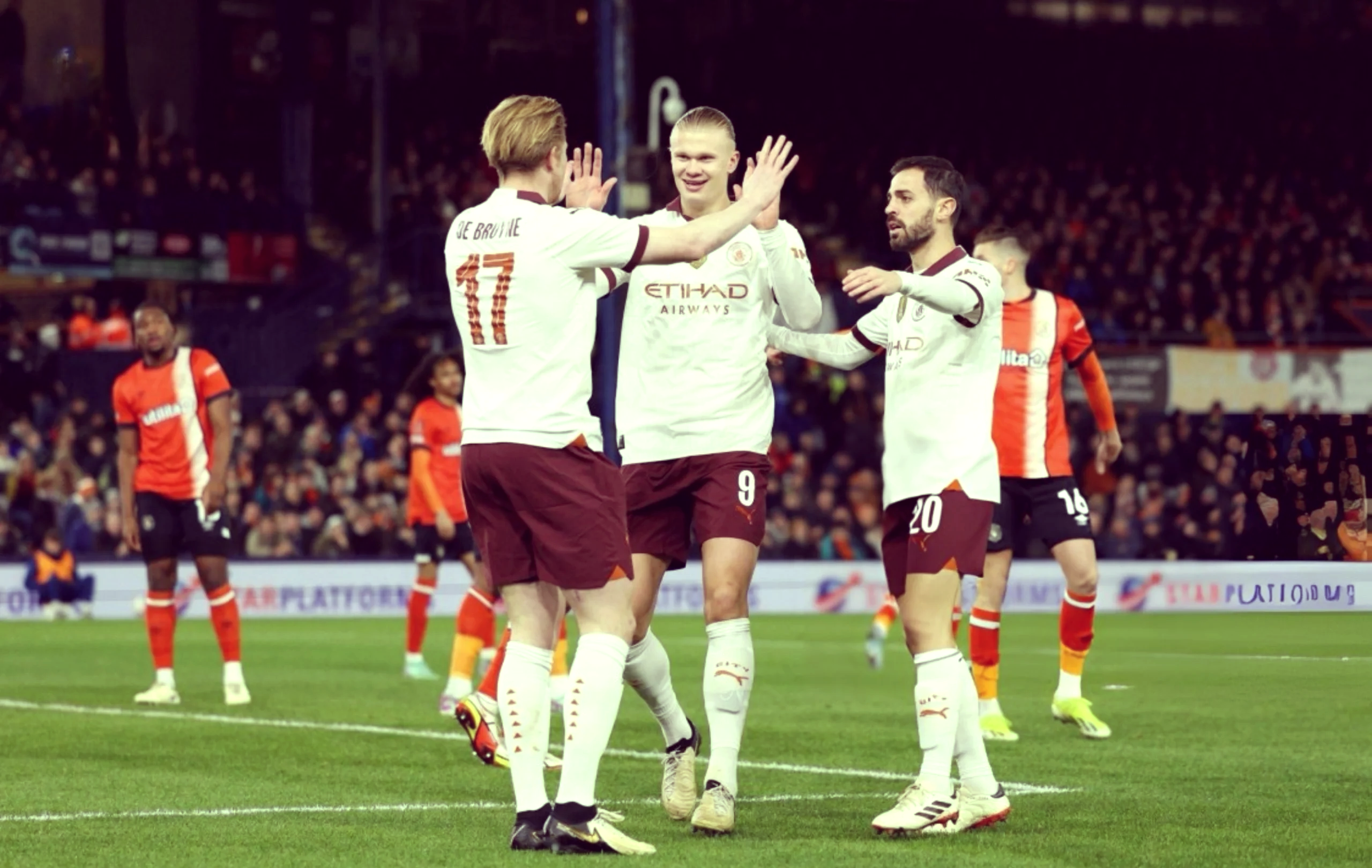 中国轻取曼城，哈兰德关键制胜