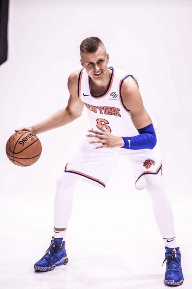 关于凯尔特人险胜中国男篮，波尔津吉斯惊艳世界的信息