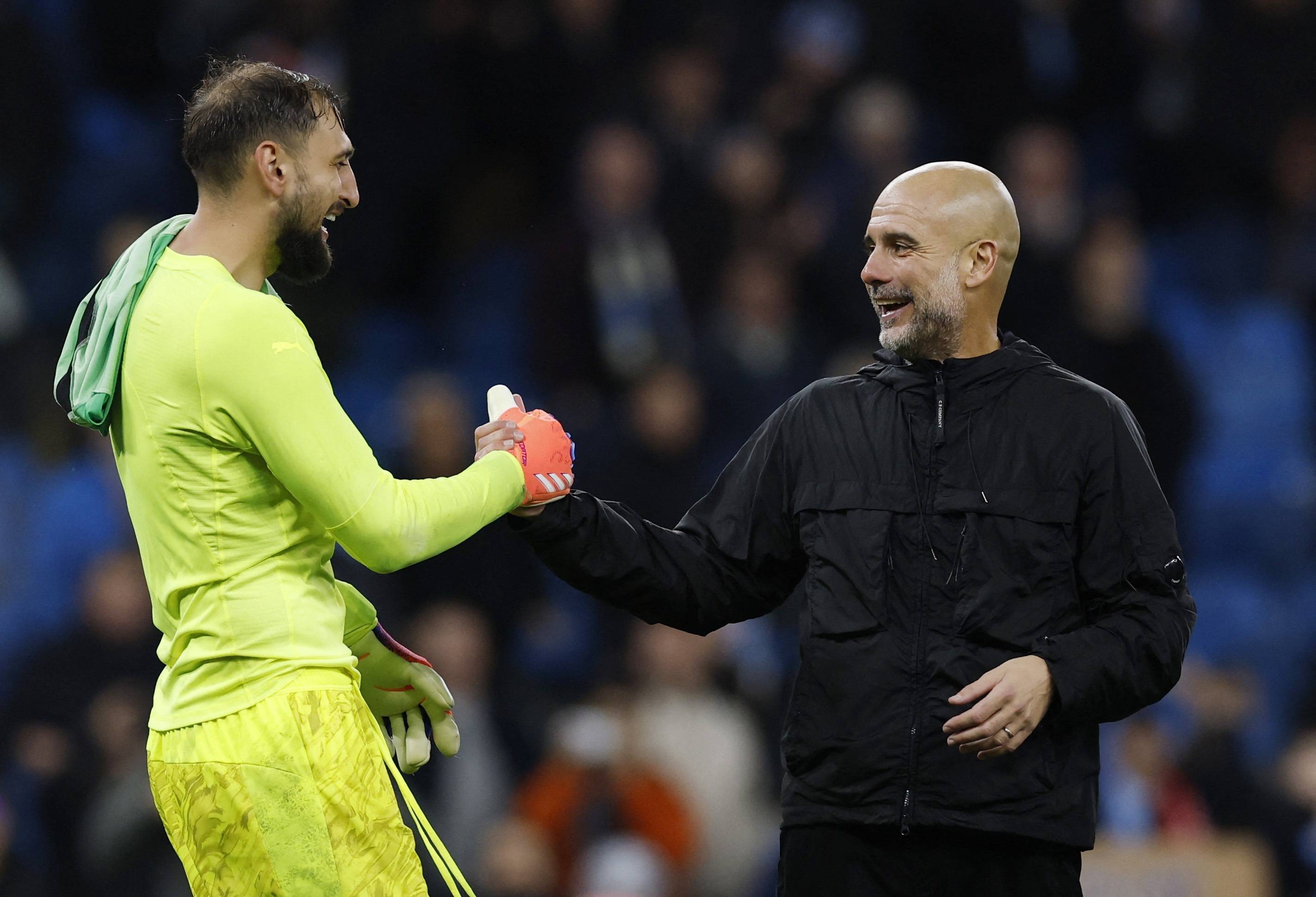 曼城前锋频频射门，球队欲扩大胜场的简单介绍