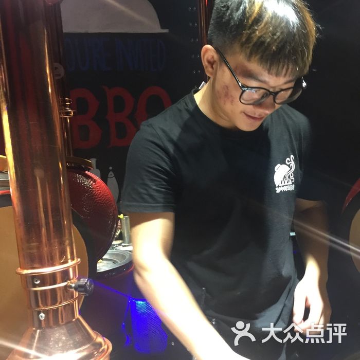 利尔俱乐部斩获胜利，成功进入淘汰赛阶段