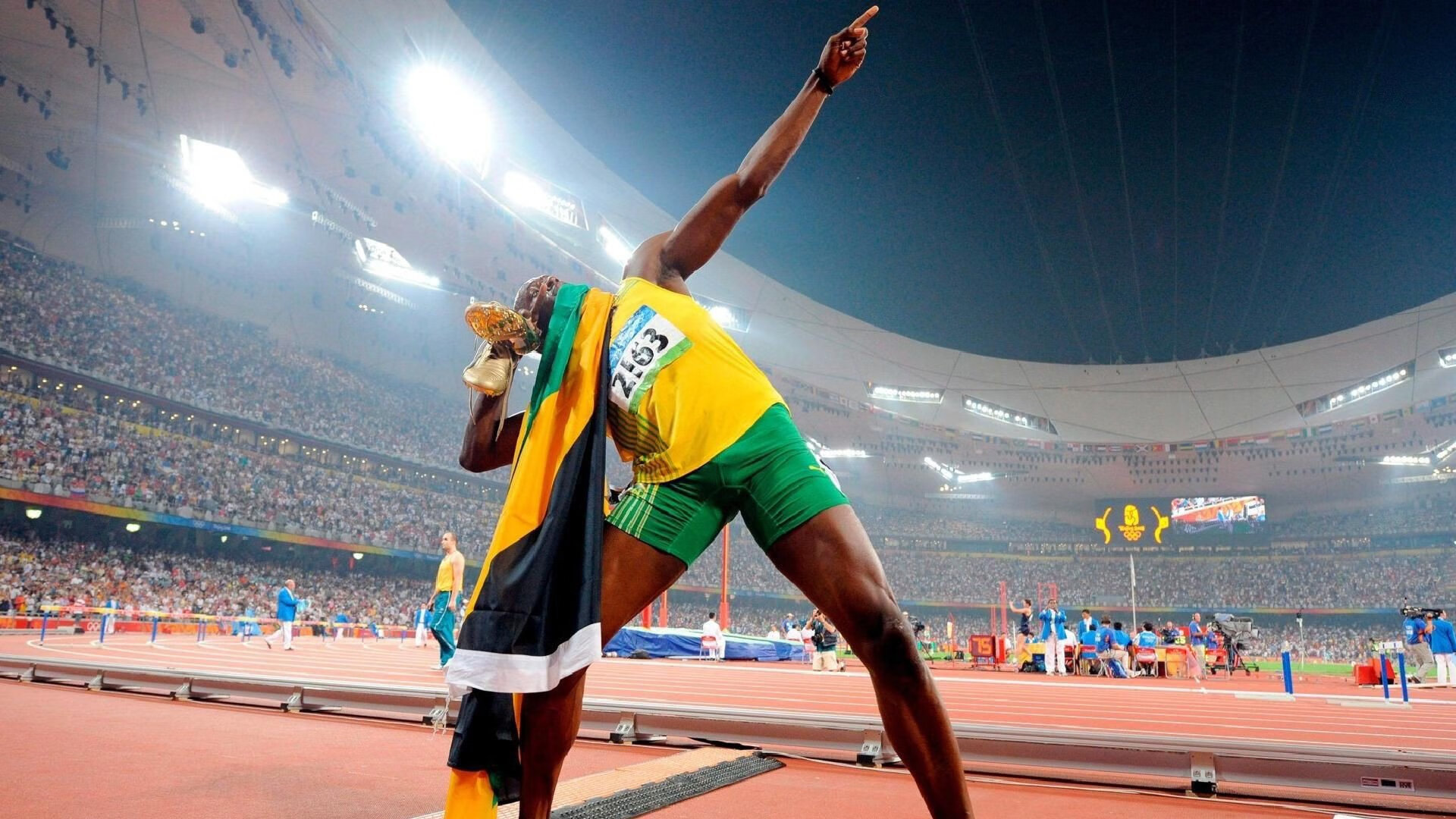 奇迹之夜，那不勒斯翻盘曼城，加克波闪耀全场书写新传奇