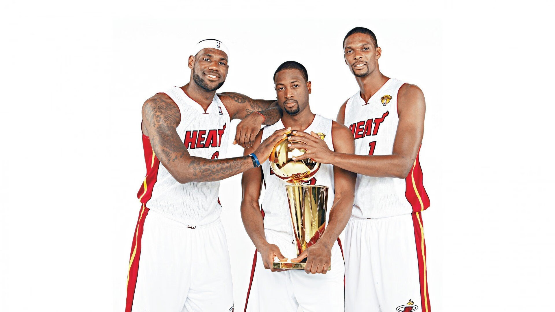 非洲雄狮咆哮格拉斯哥，喀麦隆横扫苏格兰，卡塞米罗化身关键先生