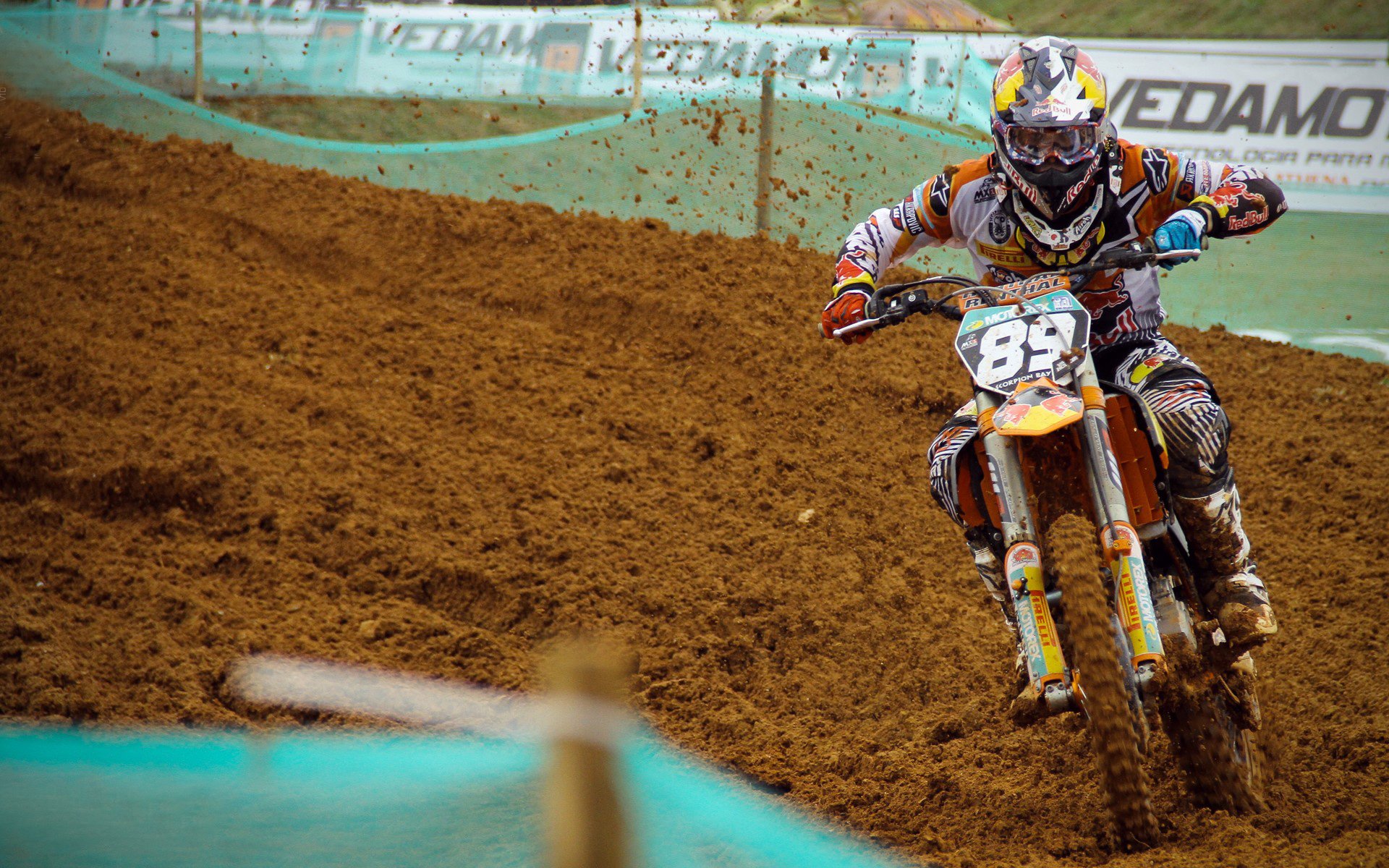 罗德里全程高能输出，马赛与多特蒙德的战术交响曲