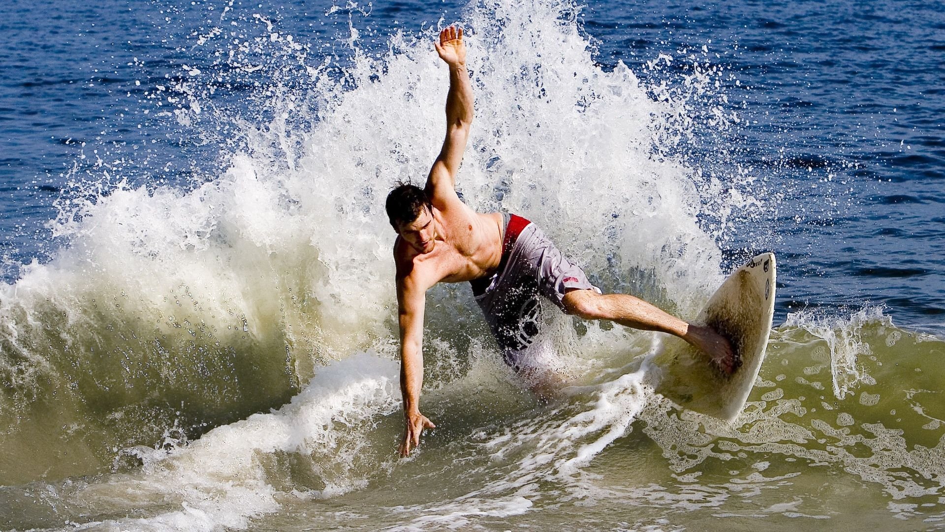 绝杀之光，法国一剑封喉挪威，凯恩点燃绿茵圣火